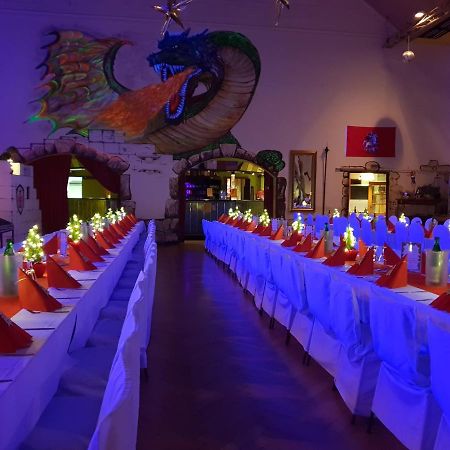 Pension Und Restaurant Die Burg Ehrenfriedersdorf Zewnętrze zdjęcie
