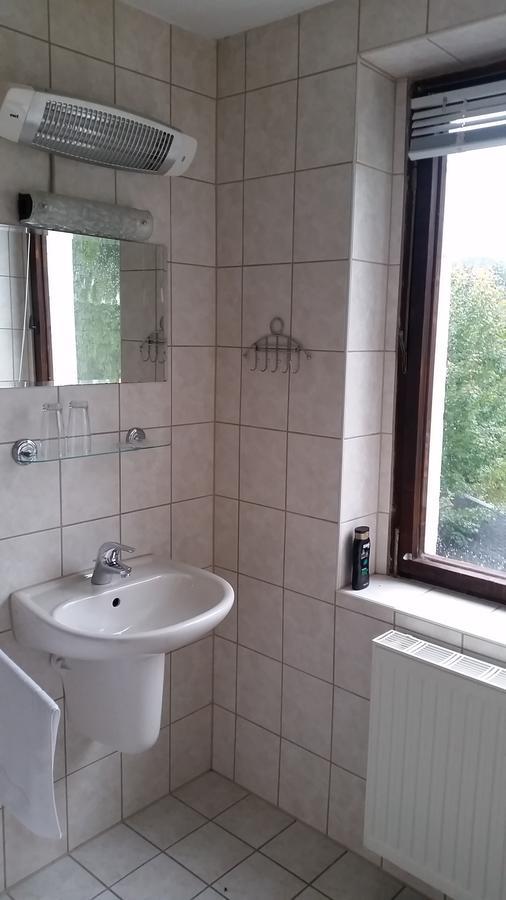 Pension Und Restaurant Die Burg Ehrenfriedersdorf Zewnętrze zdjęcie
