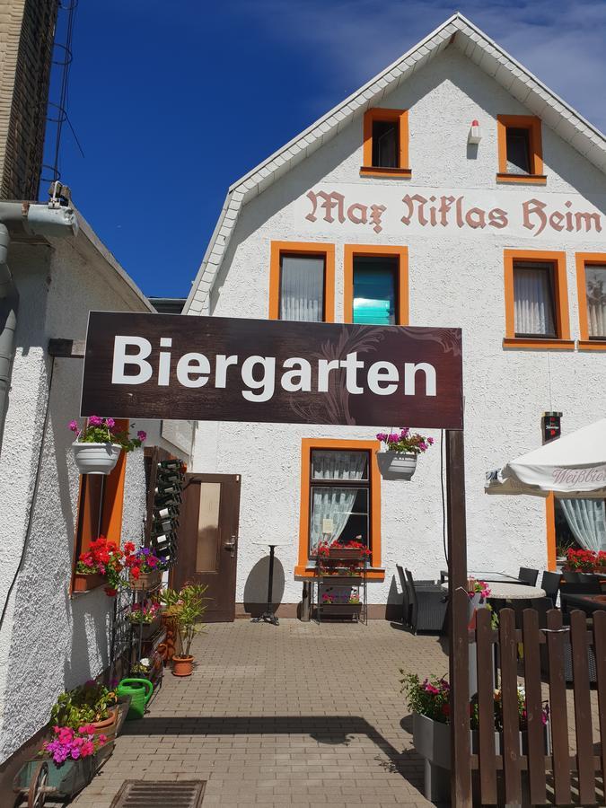 Pension Und Restaurant Die Burg Ehrenfriedersdorf Zewnętrze zdjęcie